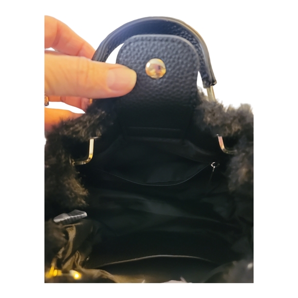 Isaac Mizrahi purse small faux fur black goth whimsigoth witchy rocker - Picture 5 of 8